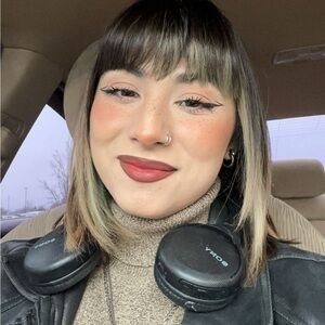 Meet your Posher, Jay